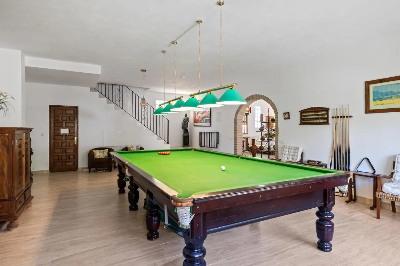 Вилла Hacienda De La Siesta Коин Испания