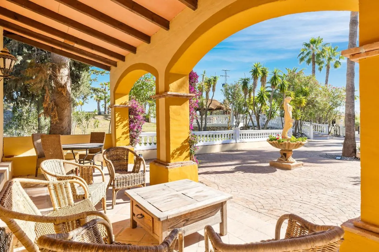 Hacienda De La Siesta Villa Coin